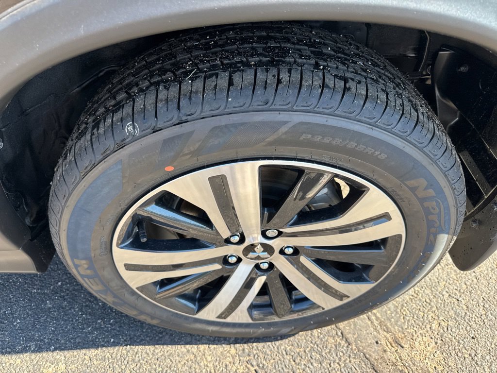 New 2027 Mitsubishi Outlander Sport SE FWD image 39