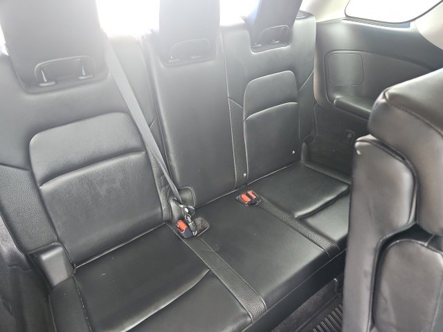 Used 2023 Nissan Pathfinder SL image 15