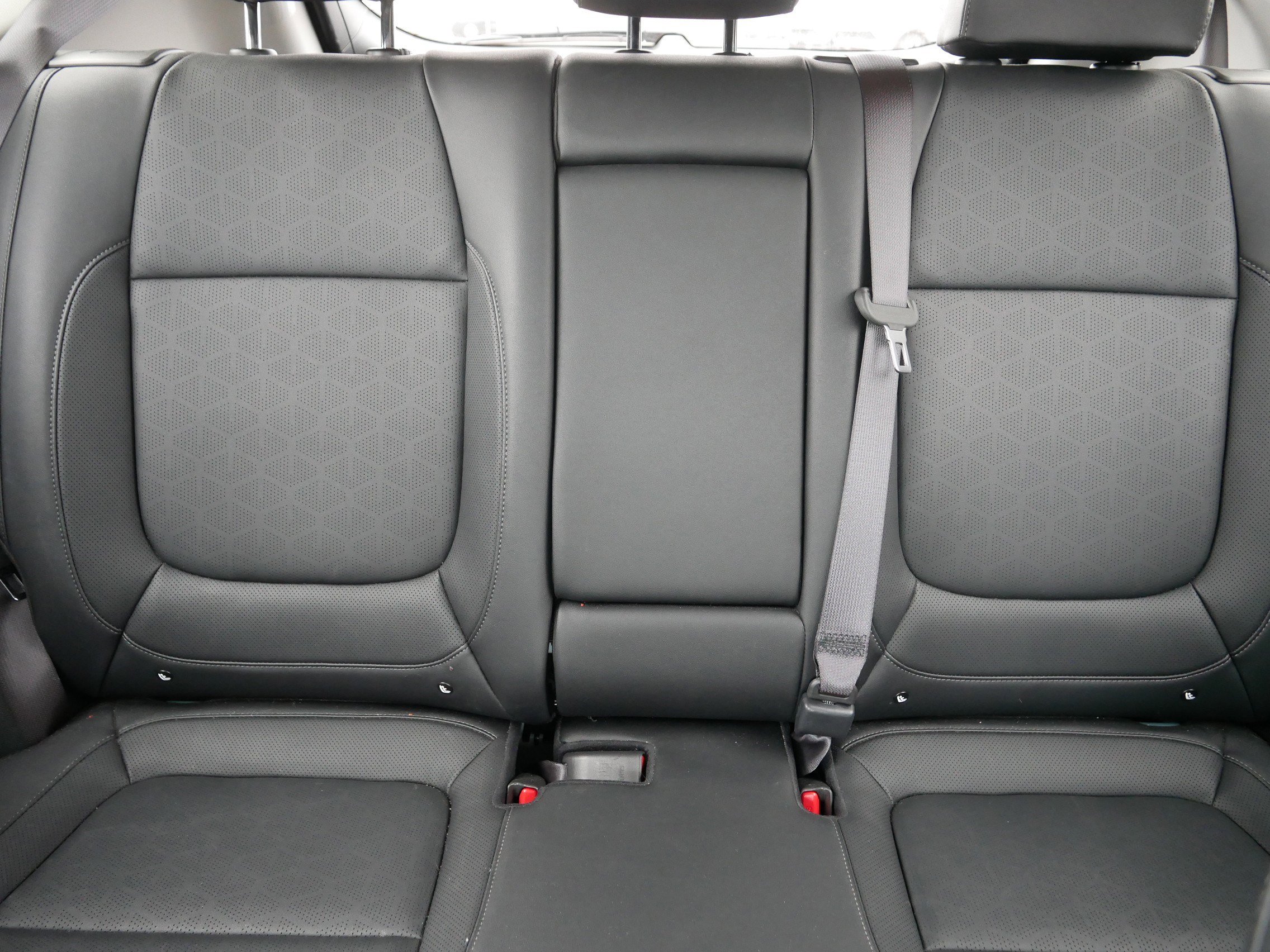 Certified 2025 Kia Seltos EX w/ EX Sunroof Package image 13