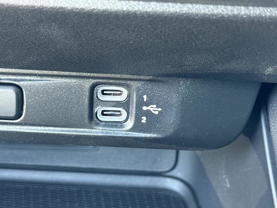 Used 2025 Dodge Charger R/T w/ Quick Order Package 25M R/T image 28