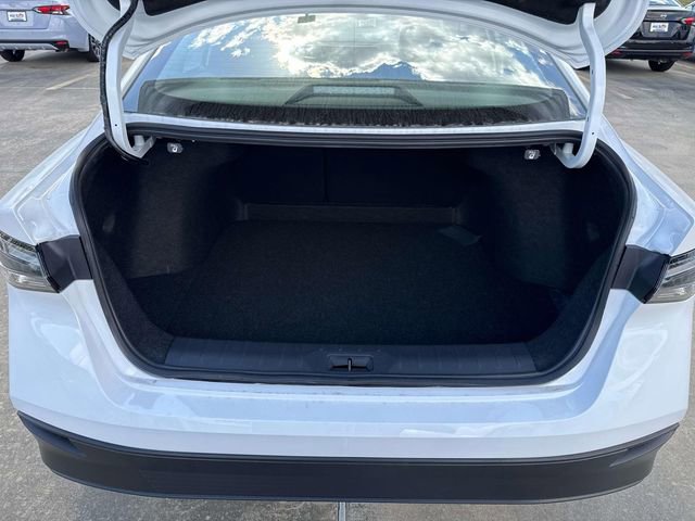 New 2026 Nissan Sentra SV w/ SV Convenience Package FWD image 11