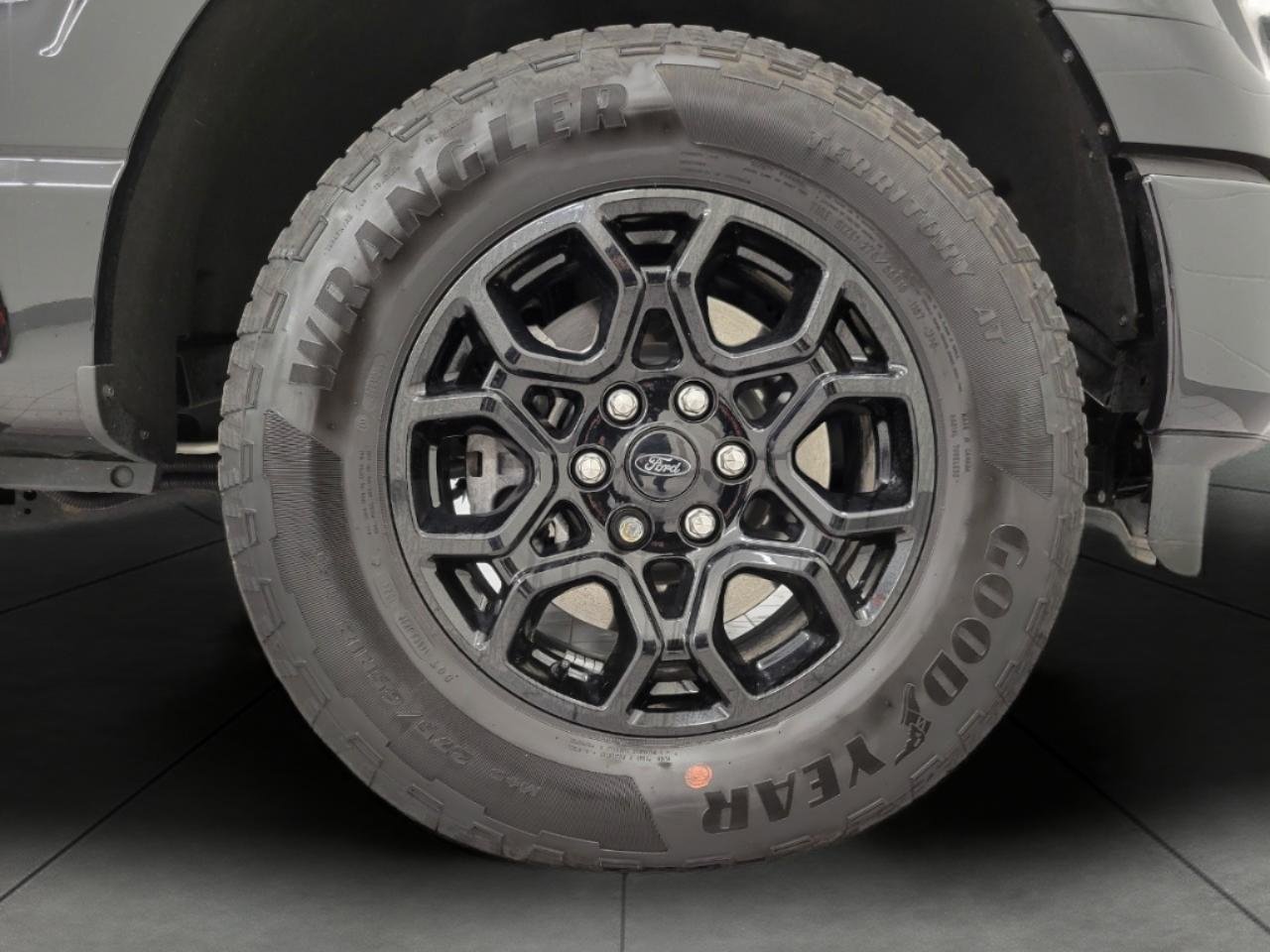 Used 2024 Ford F150 XLT w/ Equipment Group 302A MID AWD/4WD image 4