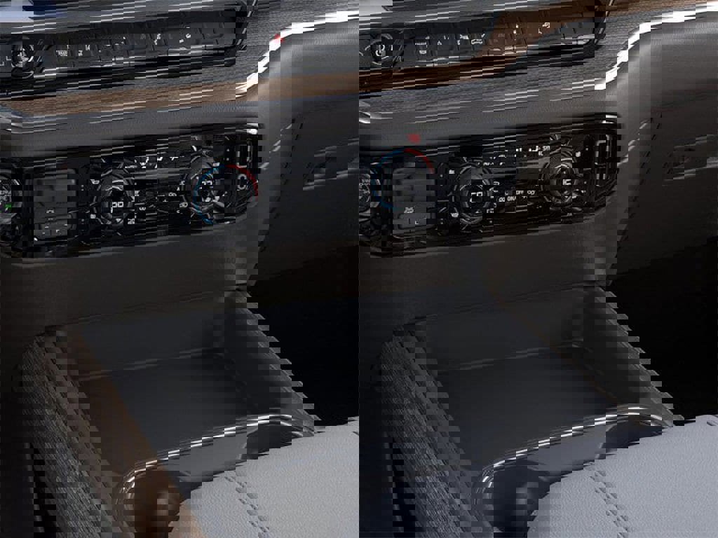 New 2026 Chevrolet Silverado 2500 LT image 23