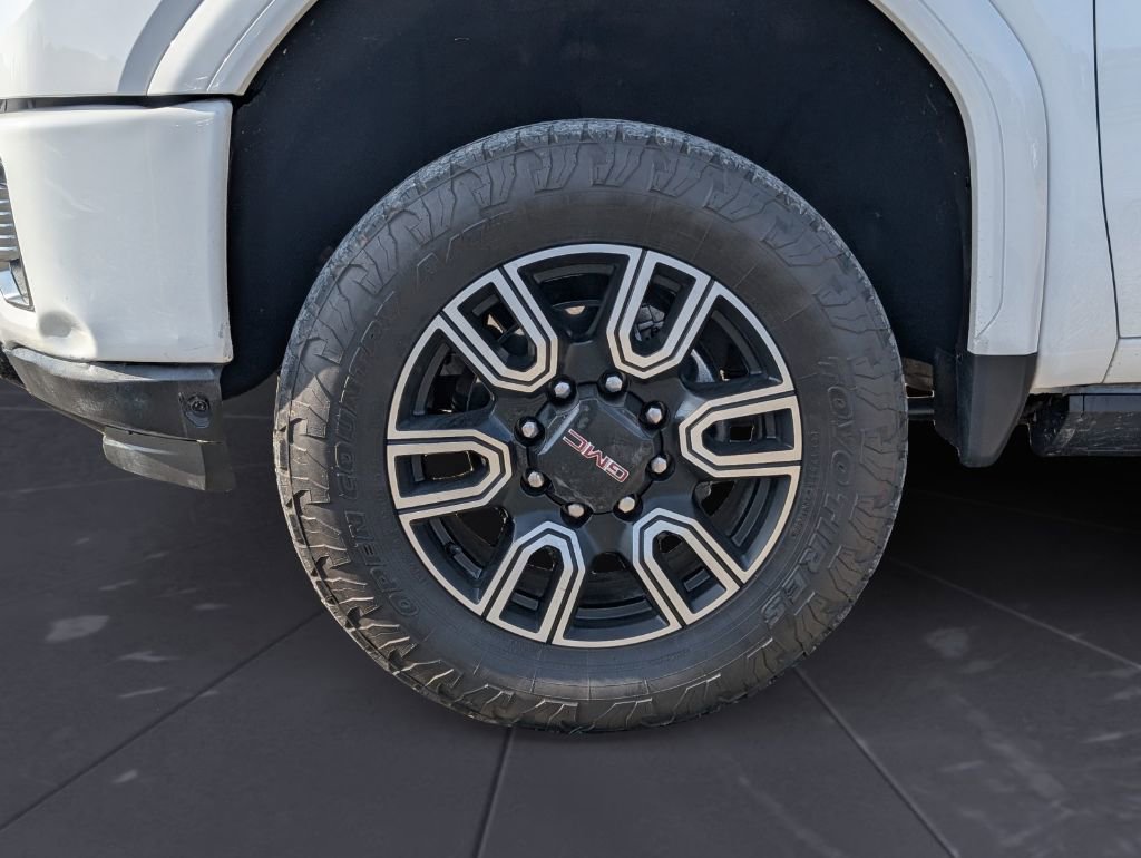 Used 2022 GMC Sierra 3500 AT4 w/ Gooseneck/5TH Wheel Package AWD/4WD image 26