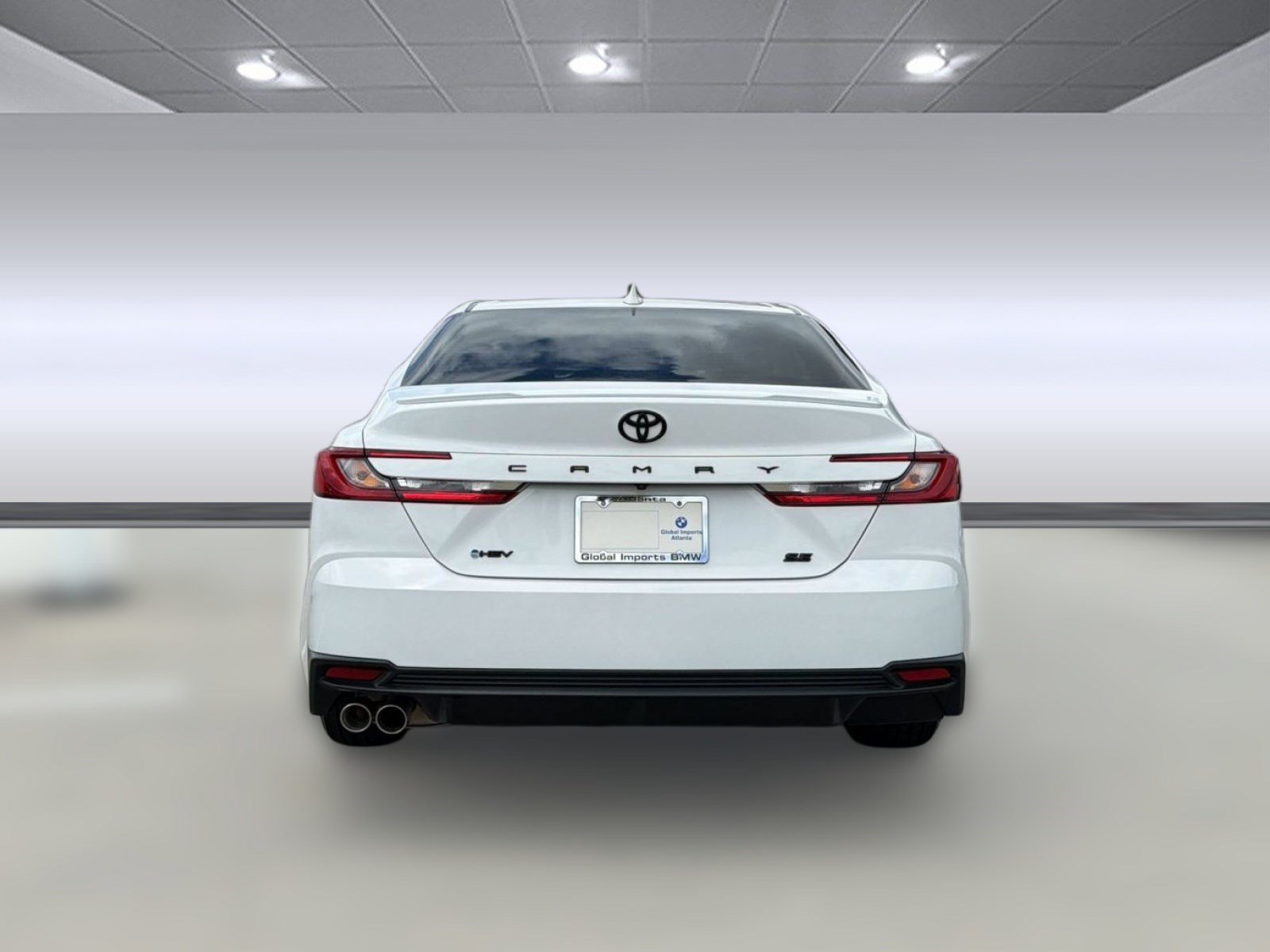 Used 2025 Toyota Camry SE w/ Multimedia Upgrade Package FWD image 10