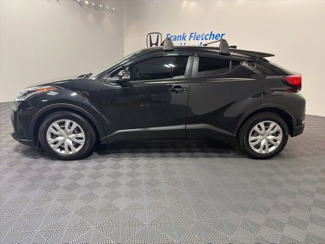 Used 2021 Toyota C-HR LE FWD image 2