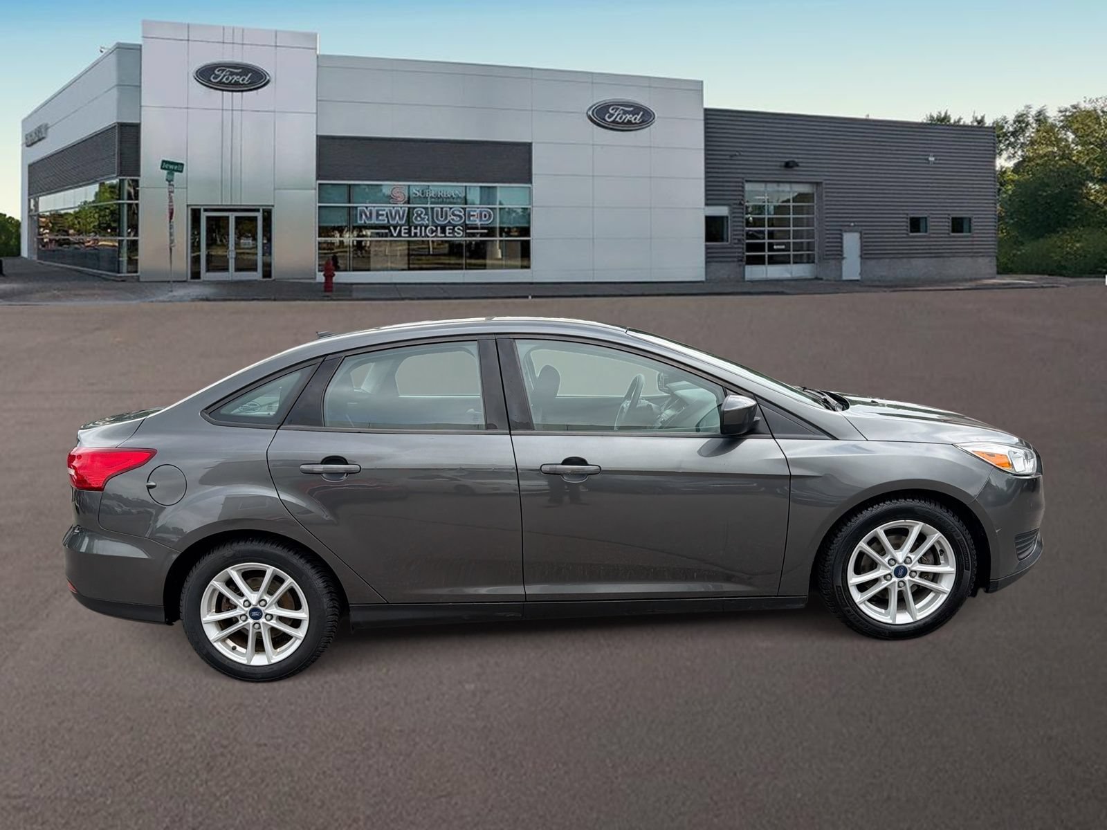 Used 2018 Ford Focus SE FWD image 12