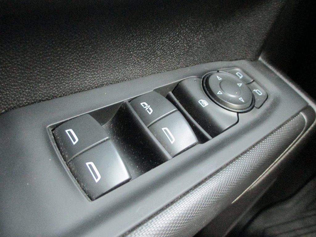 Certified 2022 GMC Sierra 2500 Pro w/ Convenience Package image 21