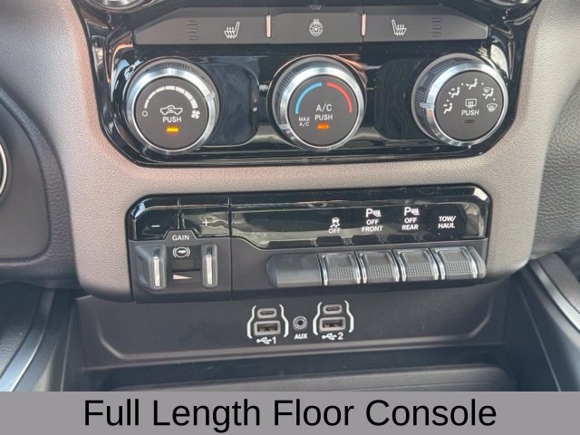 New 2026 RAM 1500 4x4 Crew Cab image 34