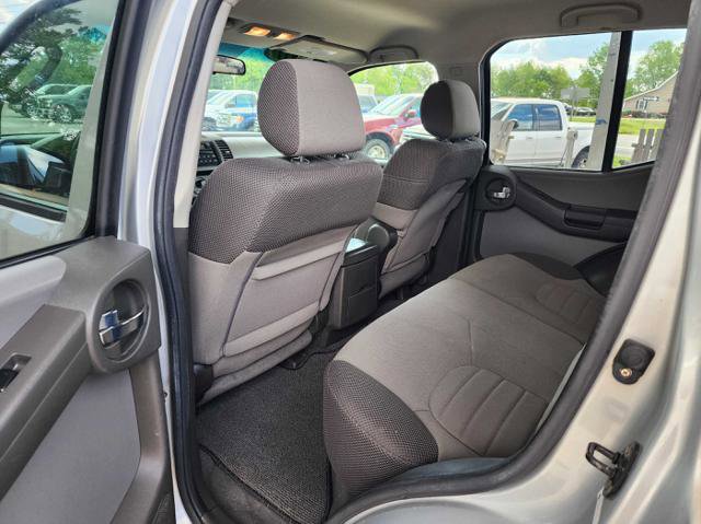Used 2007 Nissan Xterra S w/ Utility Pkg image 12
