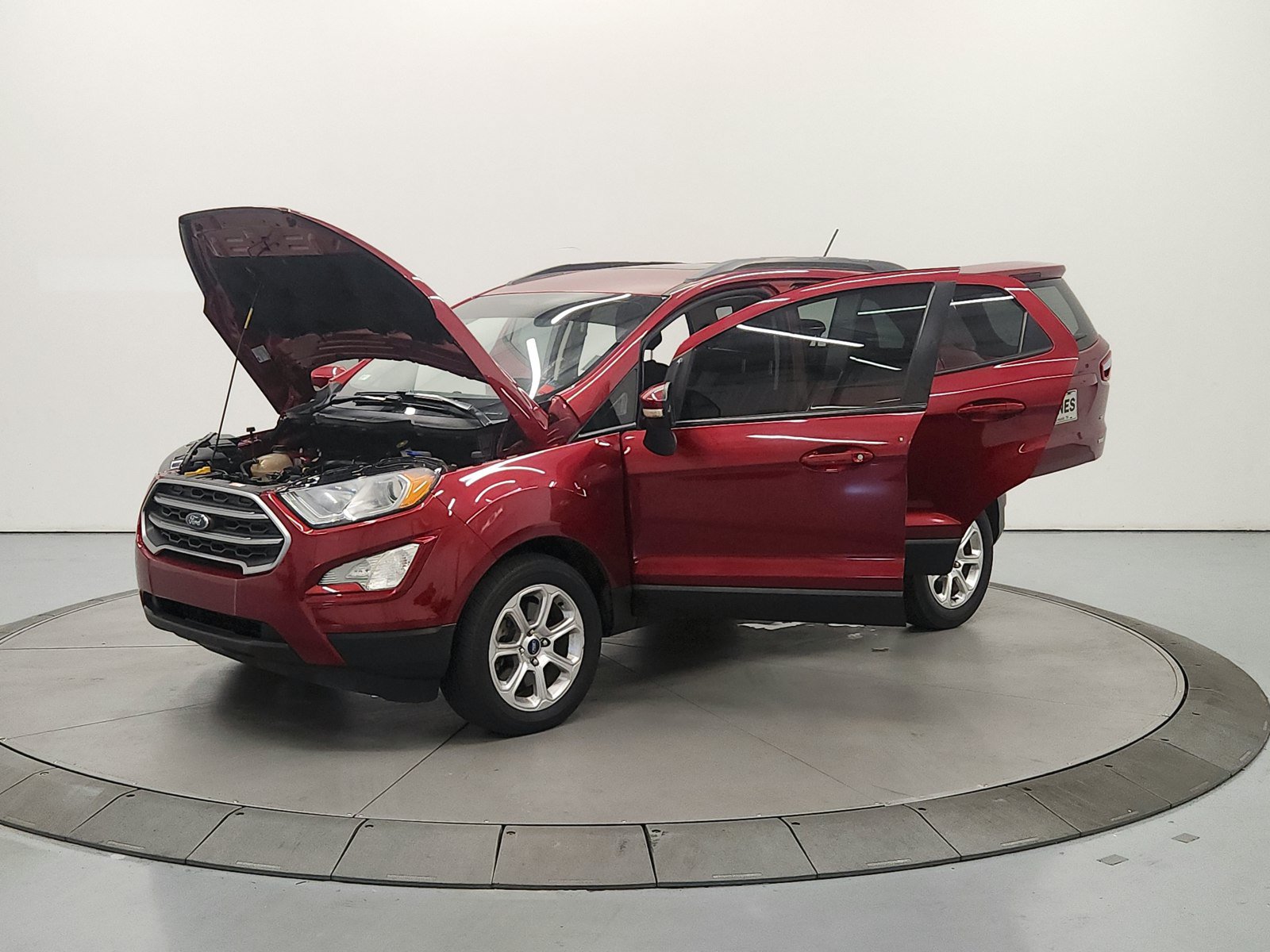 Used 2020 Ford EcoSport SE FWD image 12