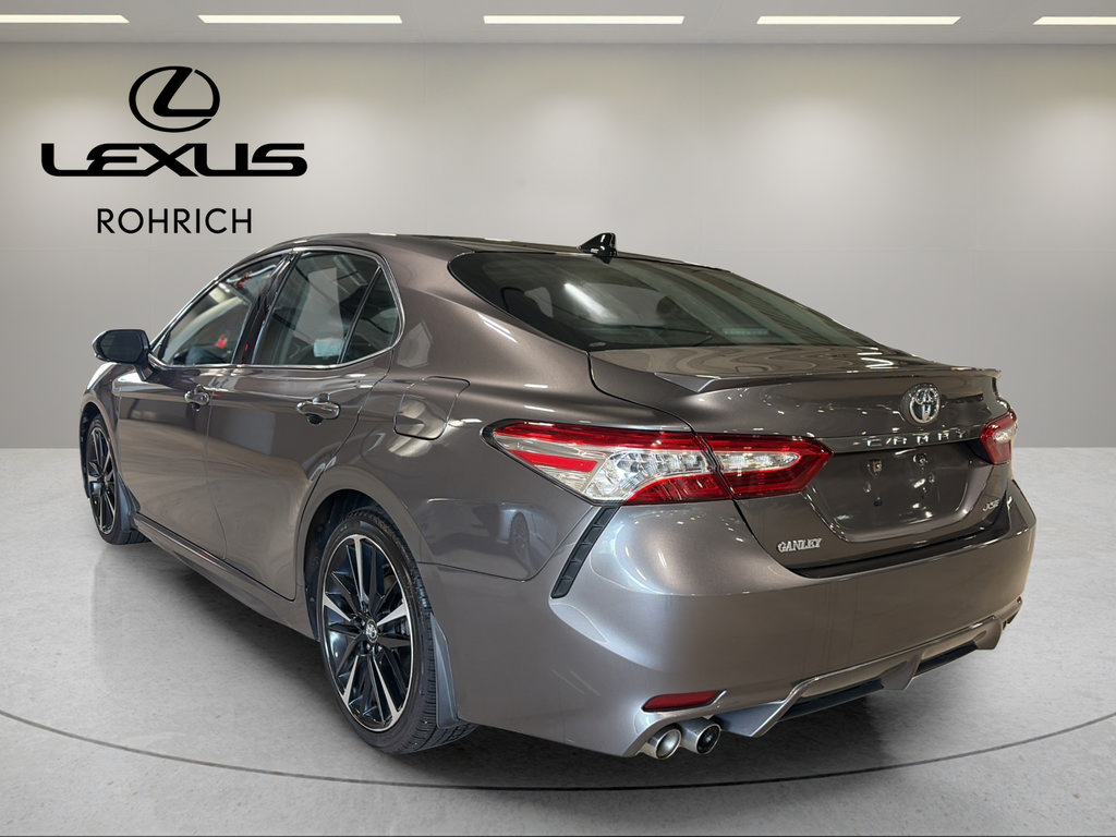 Used 2020 Toyota Camry XSE FWD image 4