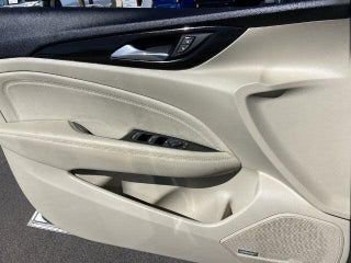 Used 2018 Buick Regal Essence w/ Driver Confidence Package #1 image 19