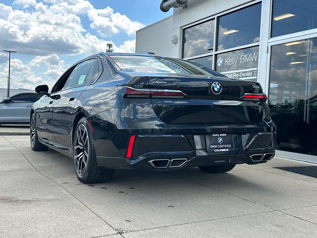Used 2023 BMW 760i xDrive AWD/4WD image 7