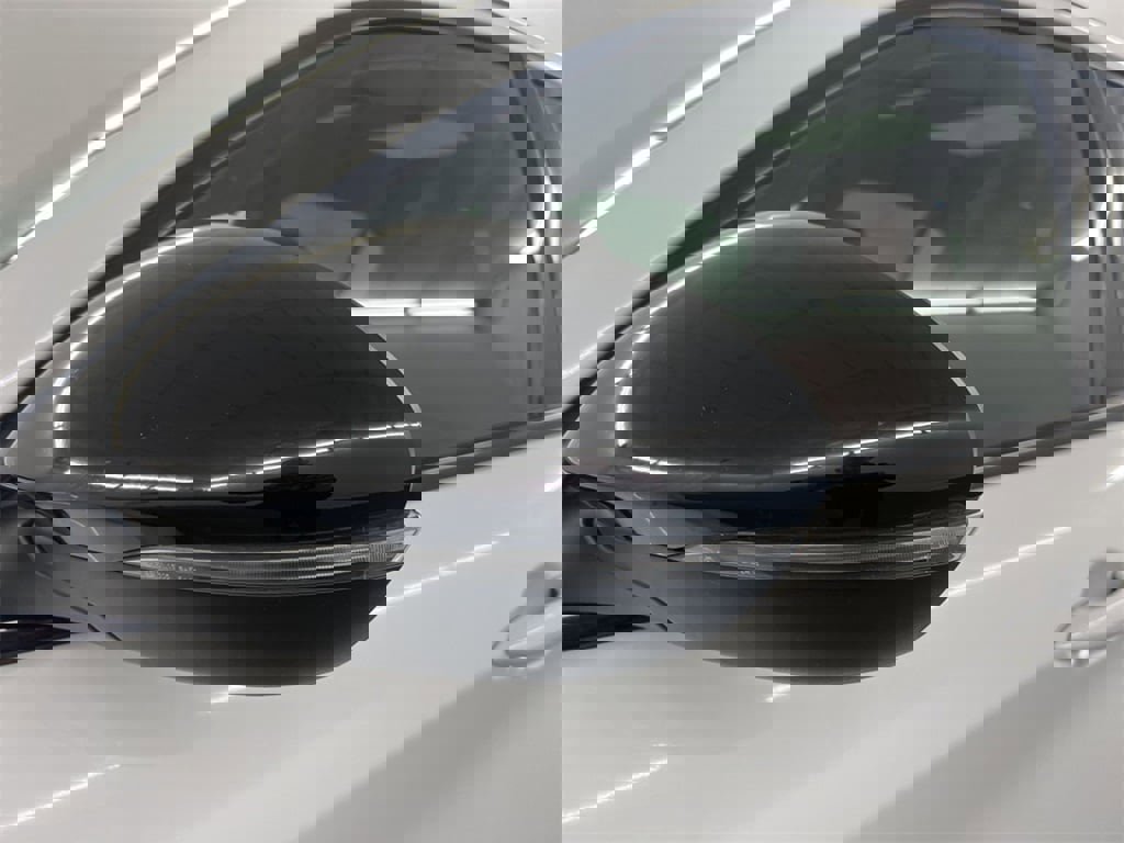 Used 2022 Alfa Romeo Stelvio Veloce image 10