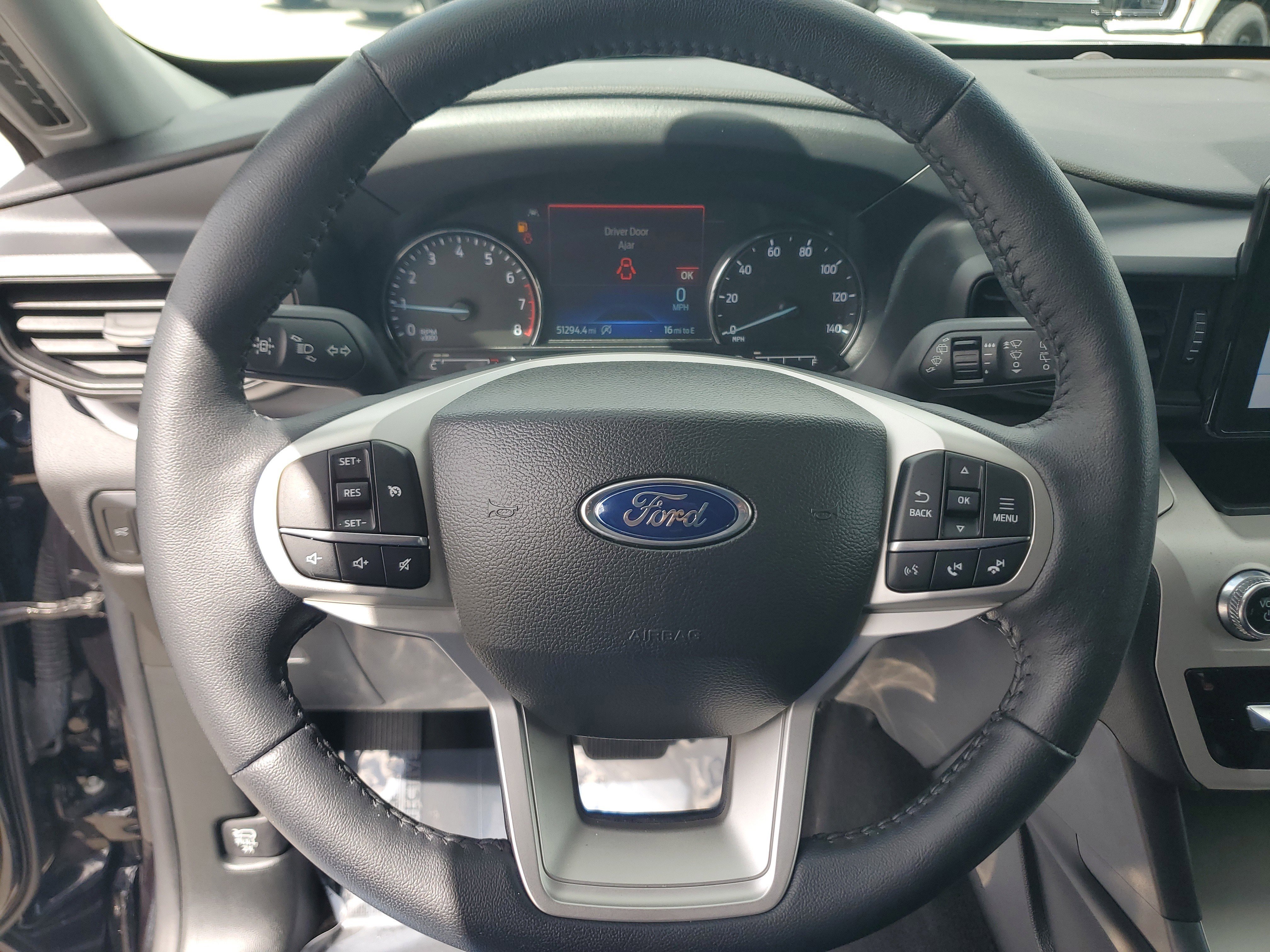 Used 2023 Ford Explorer XLT image 22