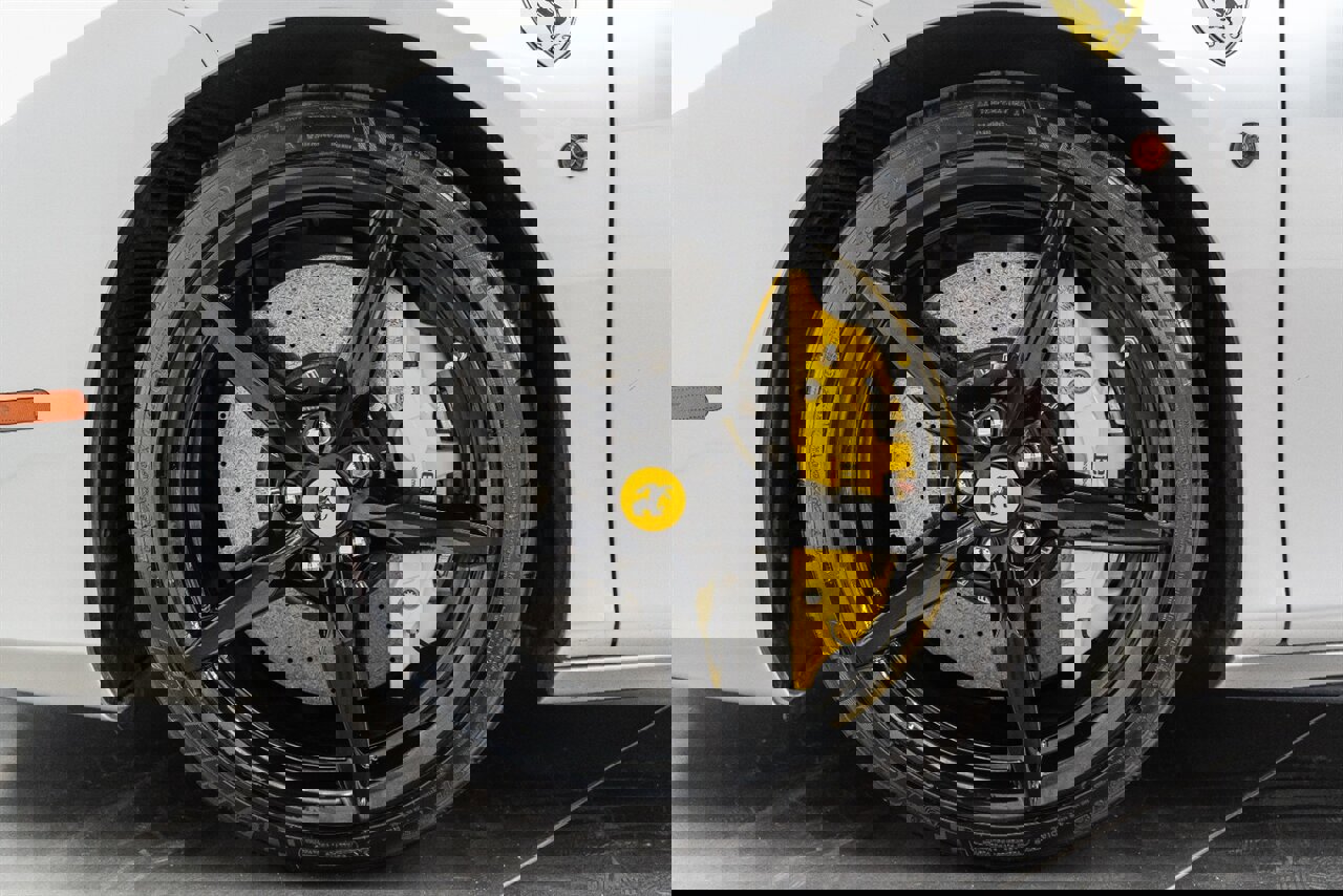 Used 2018 Ferrari 488 Spider image 90