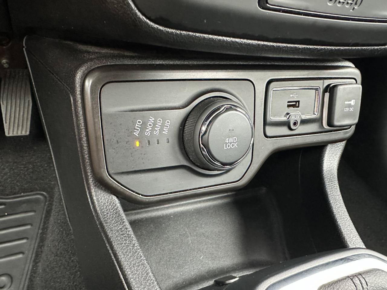 Used 2019 Jeep Renegade Sport AWD/4WD image 56