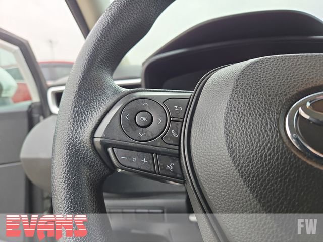 Used 2020 Toyota Corolla LE image 12