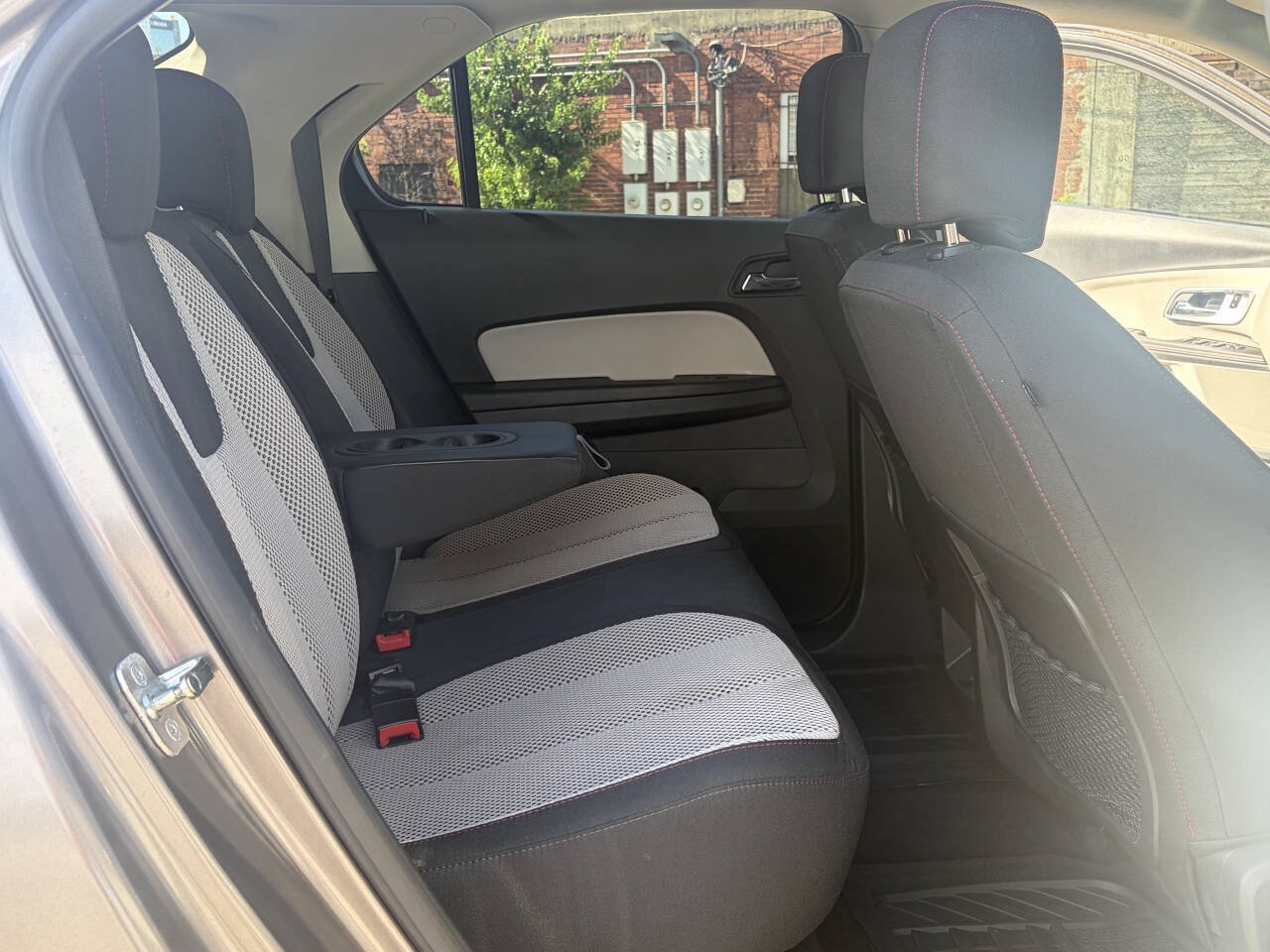 Used 2012 Chevrolet Equinox LT w/ Driver Convenience Package FWD image 12