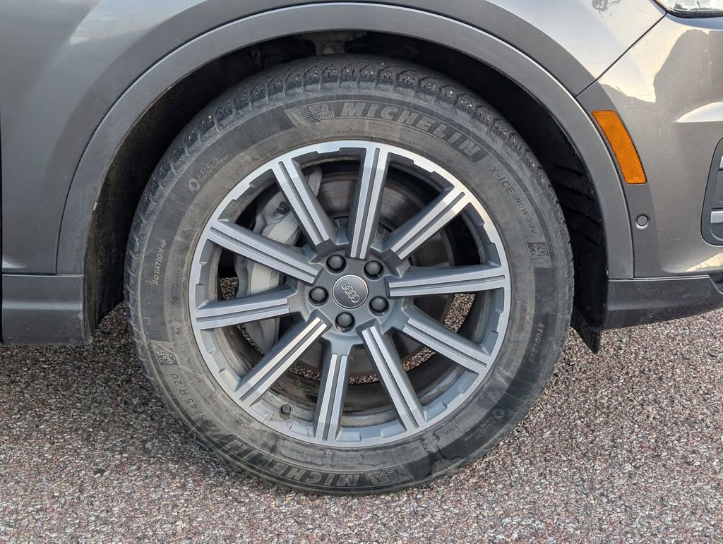 Used 2019 Audi Q7 3.0T Premium Plus w/ Premium Plus Package image 10