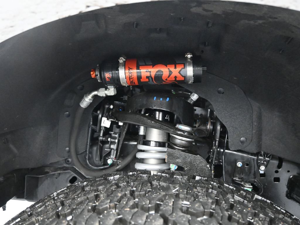 New 2025 Ford F150 Lariat w/ Equipment Group 502A High image 21