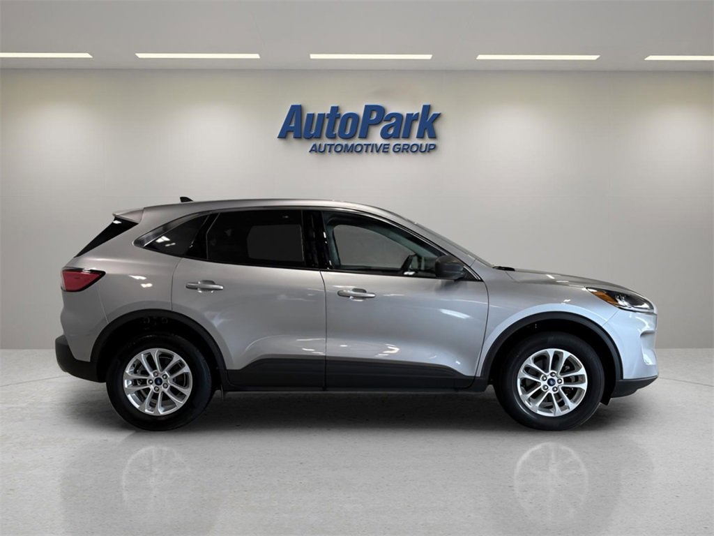 Certified 2022 Ford Escape SE w/ Convenience Package image 8