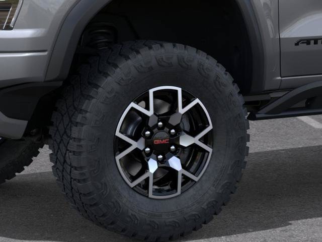 New 2026 GMC Canyon AT4X w/ LPO, Black Badging Package AWD/4WD image 9