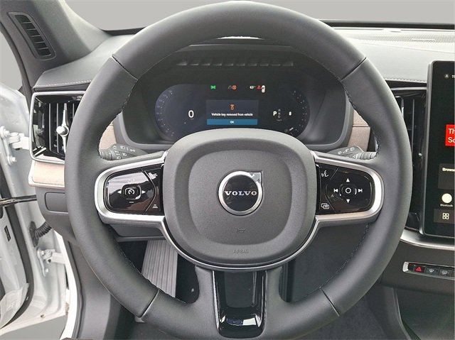 New 2026 Volvo XC90 B6 Plus w/ Protection Package Premier image 10