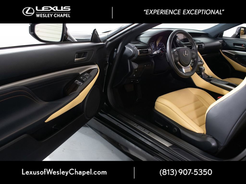 Used 2022 Lexus RC 300 w/ Accessory Package RWD image 20