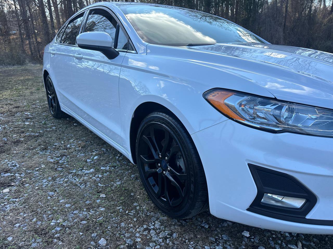 Used 2019 Ford Fusion SE w/ Equipment Group 151A image 6