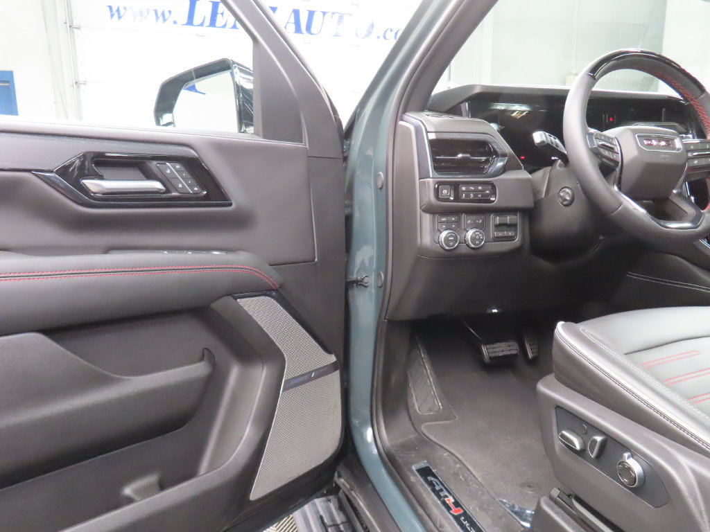 Used 2026 GMC Yukon XL AT4 Ultimate AWD/4WD image 48