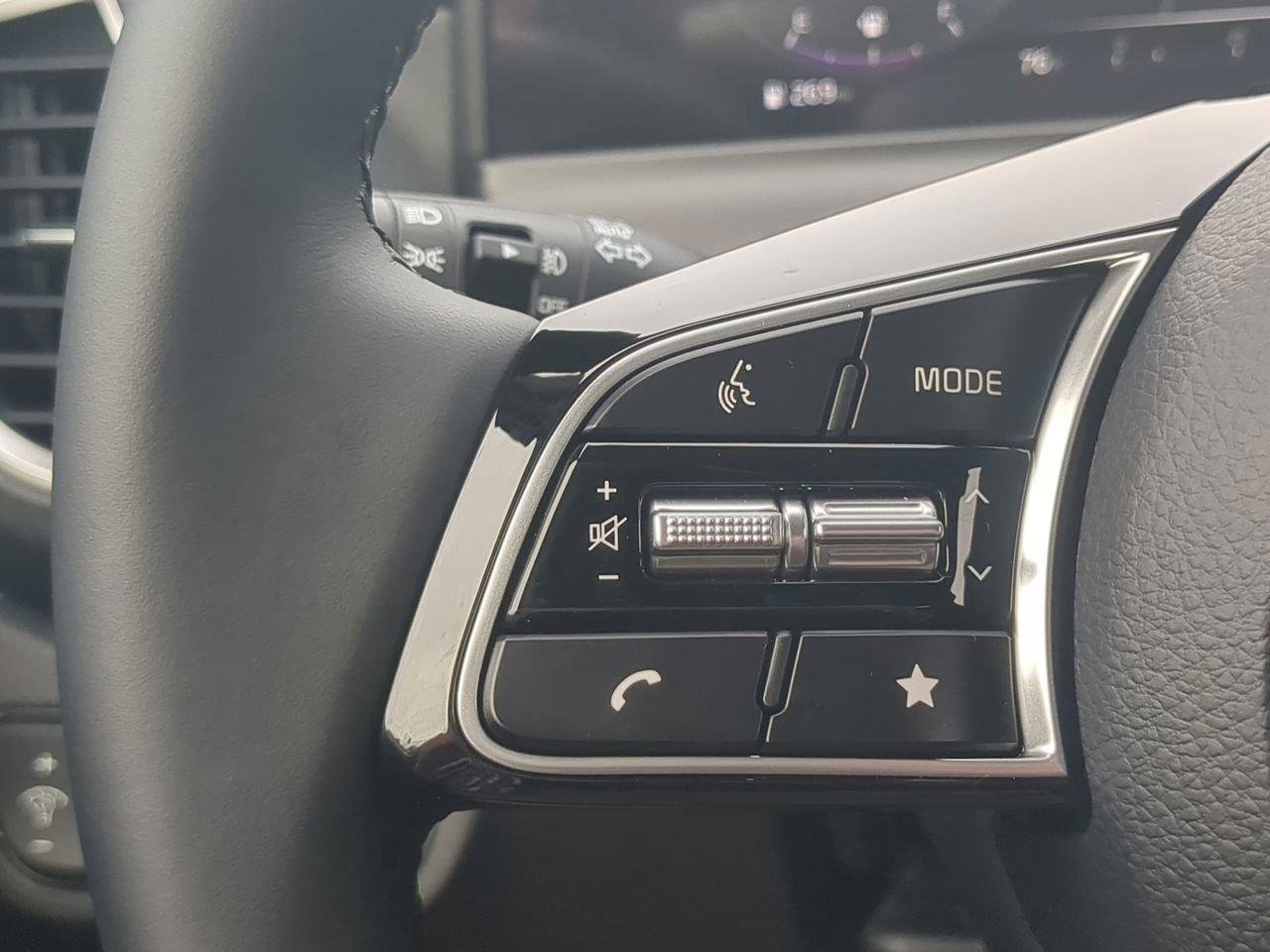 New 2026 Kia Seltos EX image 22