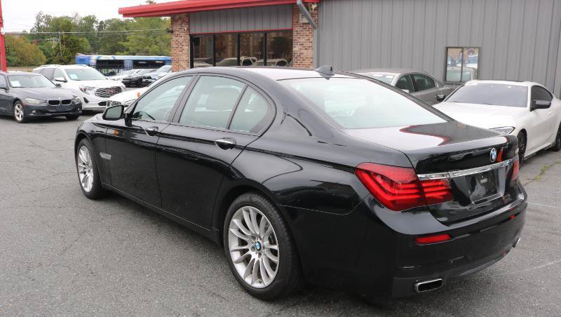 Used 2015 BMW 740i RWD image 5