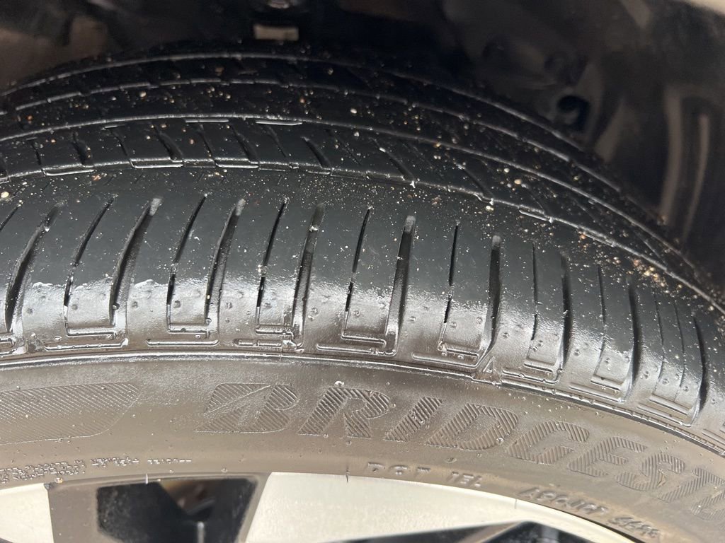 Used 2024 Mitsubishi Outlander SE image 41