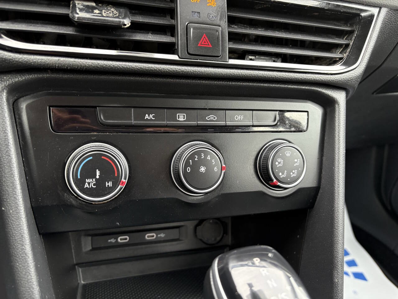 Used 2022 Volkswagen Taos S w/ IQ Drive S Package image 38