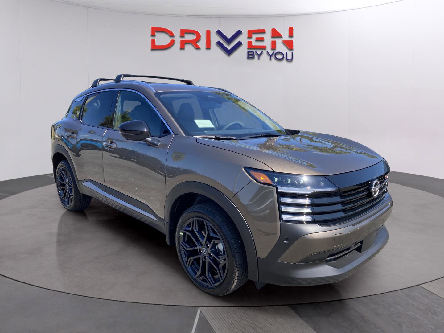 New 2026 Nissan Kicks SR image 7