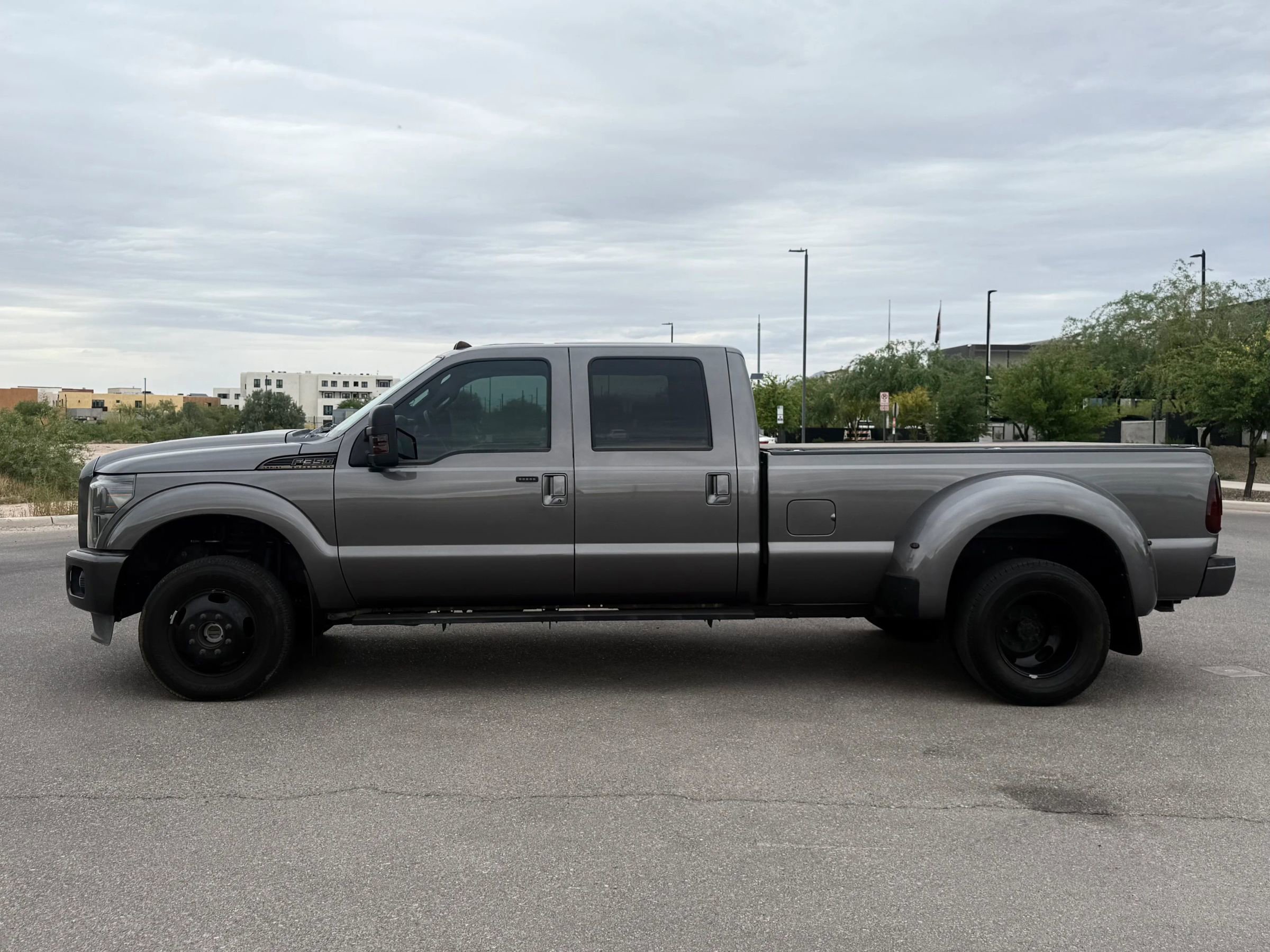 Used 2014 Ford F350 Lariat w/ Camper Package AWD/4WD image 5