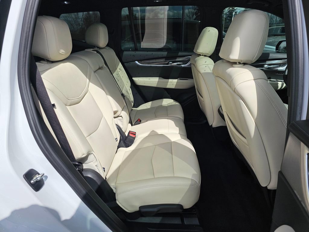 Certified 2023 Cadillac XT6 Sport image 12