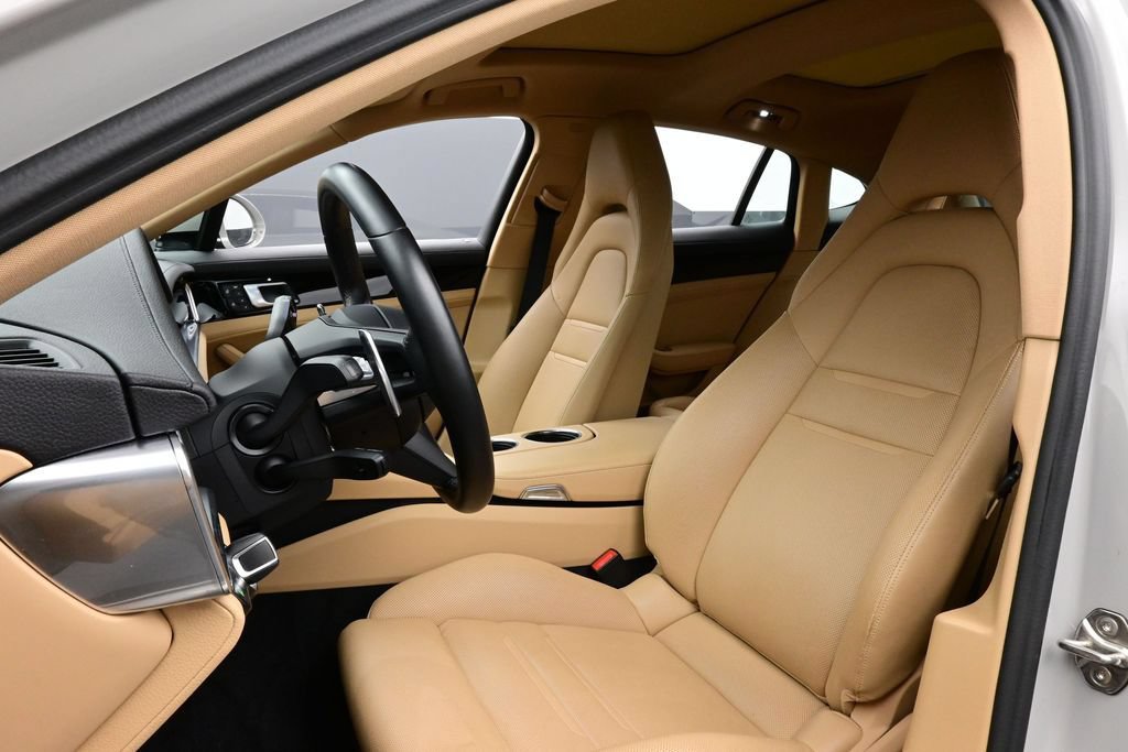 Certified 2023 Porsche Panamera 4S AWD/4WD image 5