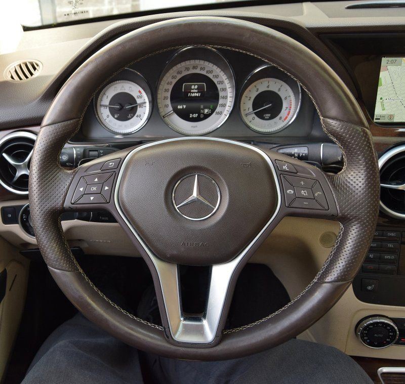 Used 2015 Mercedes-Benz GLK 350 4MATIC image 13