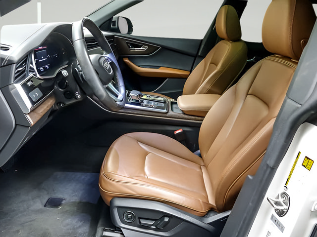 Used 2024 Audi Q8 Premium w/ Black Optic Package AWD/4WD image 8