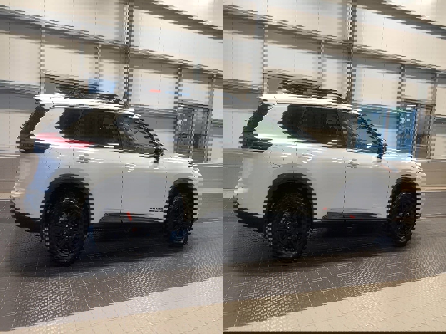 Used 2025 Nissan Rogue SV w/ Rock Creek Premium Package image 4