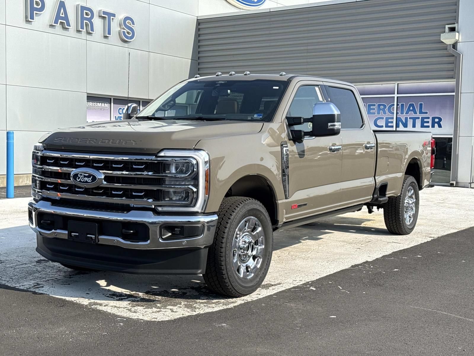 New 2027 Ford F350 Lariat w/ Lariat Ultimate Package AWD/4WD image 7