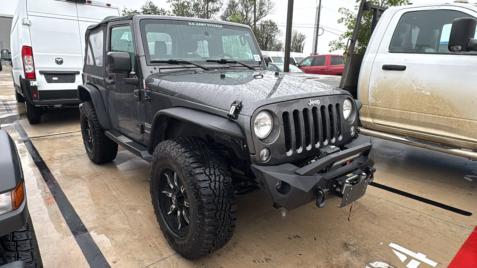 Used 2017 Jeep Wrangler Sport image 3