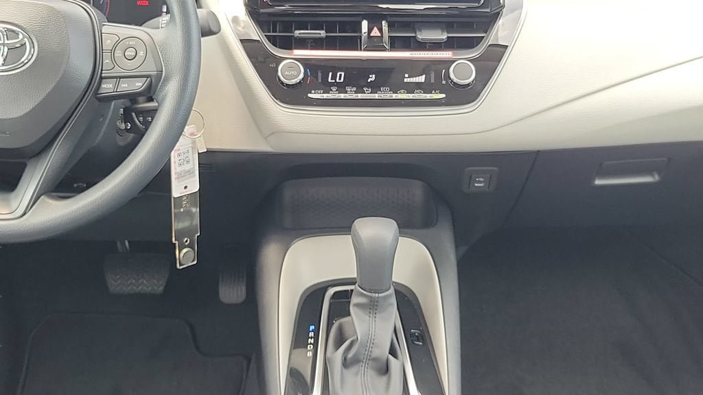 New 2026 Toyota Corolla LE FWD image 13