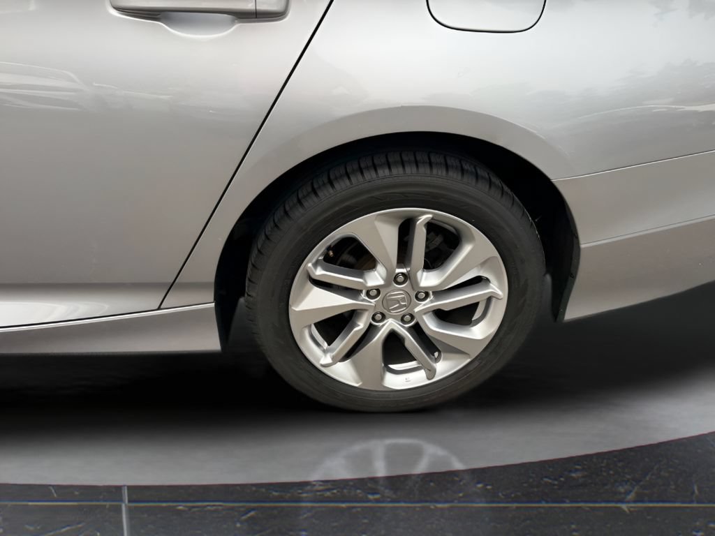 Used 2019 Honda Accord LX image 11