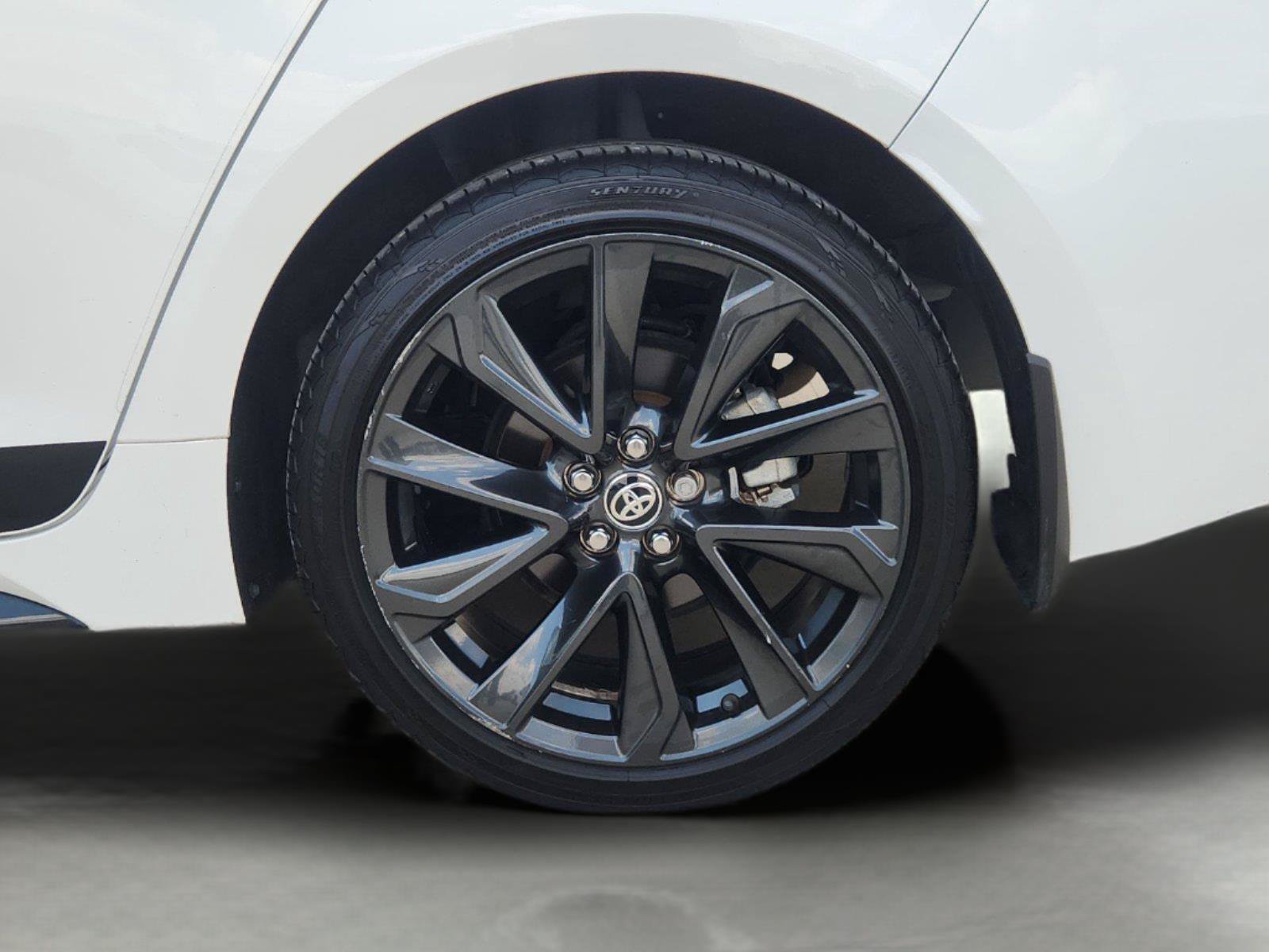 Used 2024 Toyota Corolla SE FWD image 30