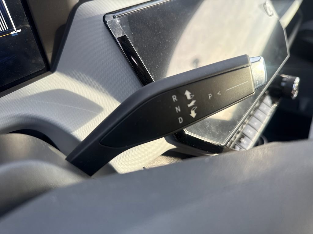 New 2027 Chevrolet Bolt RS w/ Technology Package image 23