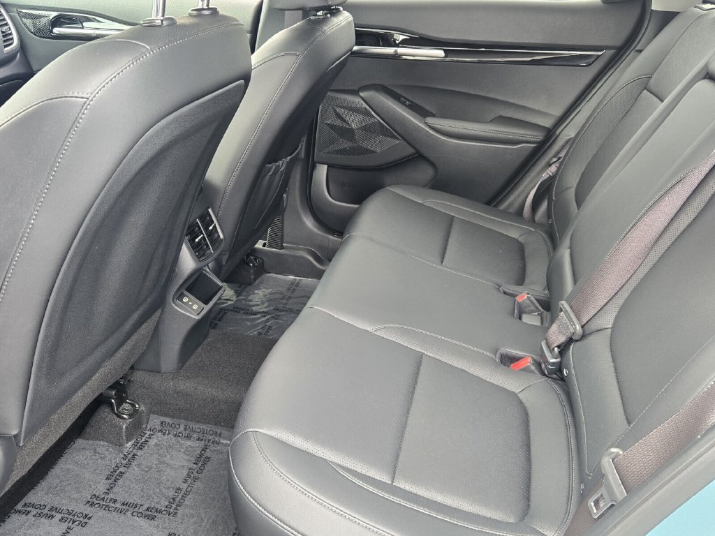Used 2024 Kia Seltos EX FWD image 11